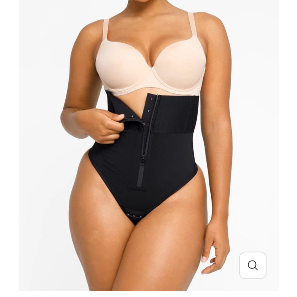 XL thong Black Bodysuit with Adjustable Straps